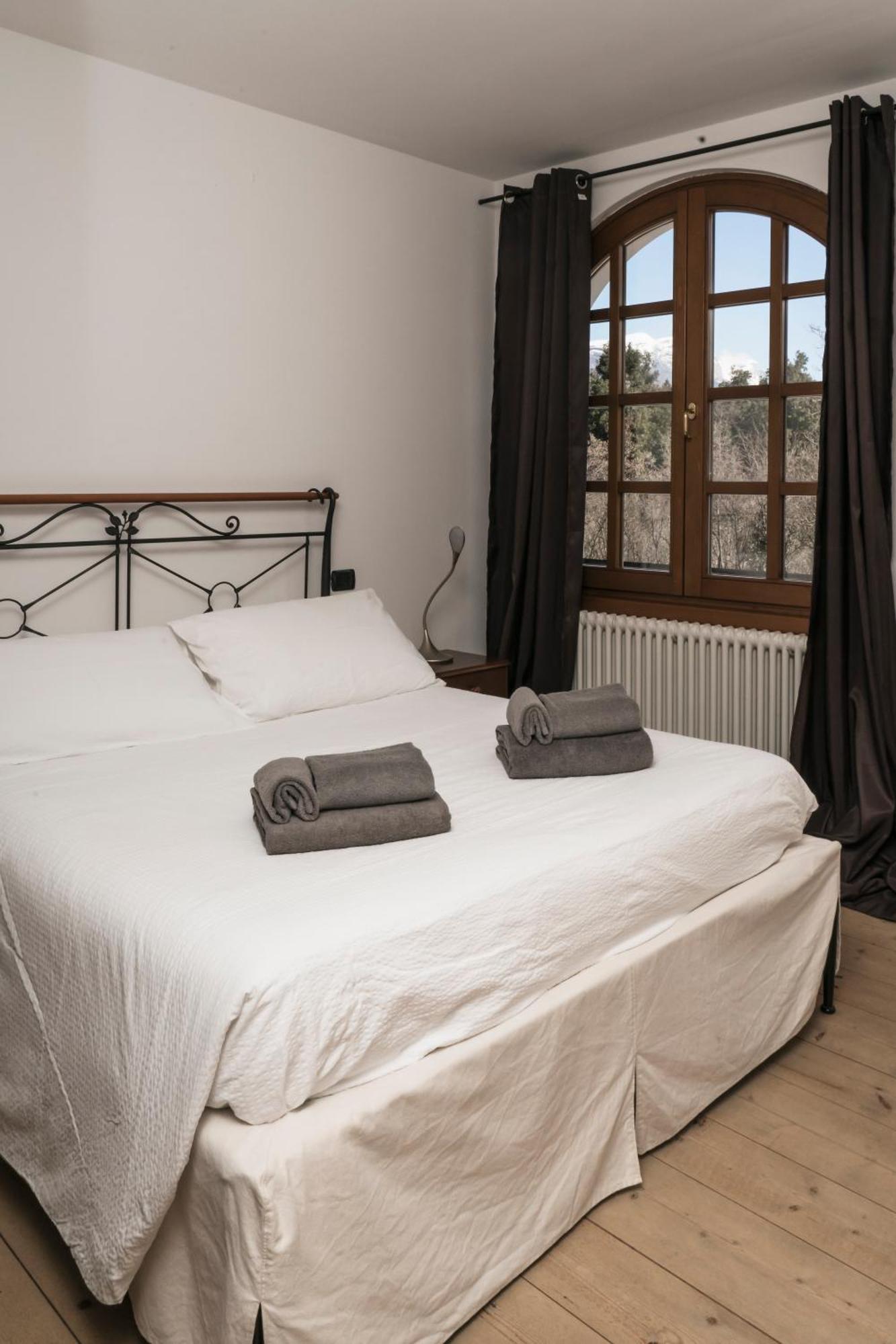 Al Borgo Apartment Pietramurata Bagian luar foto